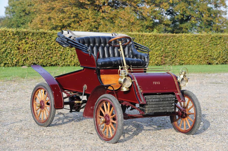  Ford Model A Runabout 1903 года  (фото 15 из 16)